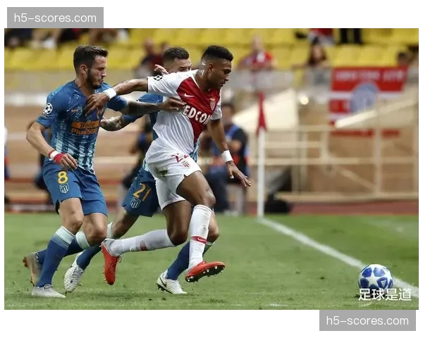 巴黎圣日耳曼2-0战胜尼斯,埃梅里与登贝莱各入一球 巴黎圣日耳曼2-0战胜尼斯,埃梅里与登贝莱各入一球